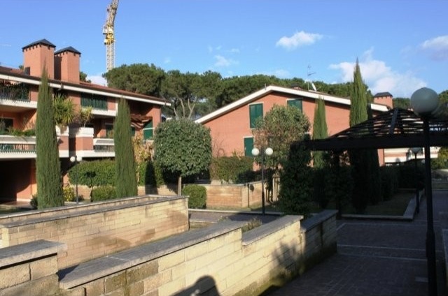 3 Bedrooms - Apartment - For Sale