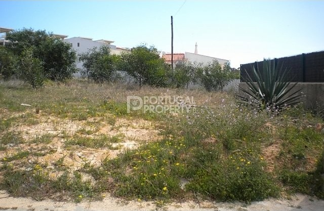 A fantastic plot of land near the.. - 2
