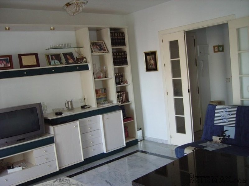 3 Bed Apartment for sale in Torremolinos - 2