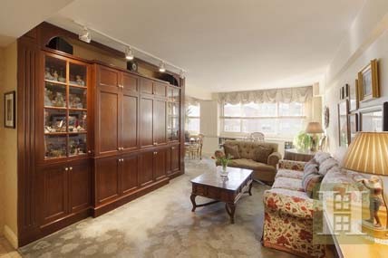 3 bedroom Apartment For Sale: 445 EAST.. - 2
