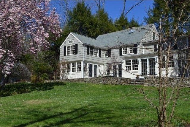 3 bedroom Residence For Sale:..