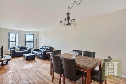 3 bedroom Apartment For Sale: 1496..