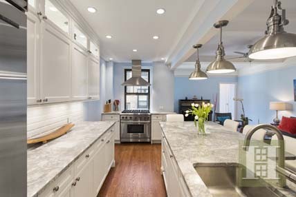 1 bedroom Apartment For Sale: 141 EAST.. - 2