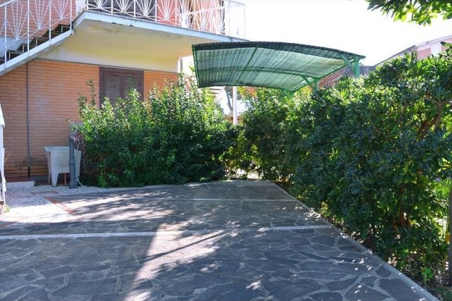 2 Bedrooms - Apartment - For Sale