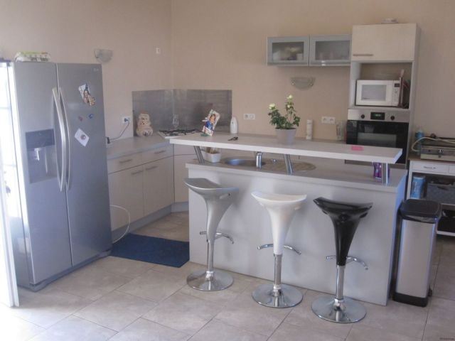 3 Bedroom Family House with Enclosed.. - 2