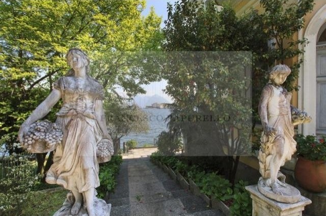 7 bedroom Villa For Sale: Baveno, IT