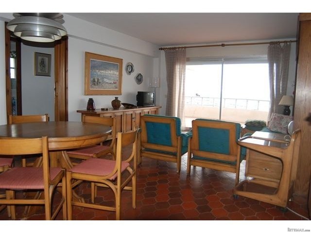 4 Bedrooms - Apartment - Girona - For.. - 2