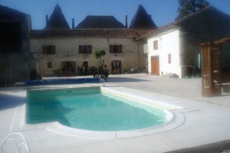 Stone House For Sale St Jean D Angely - 2