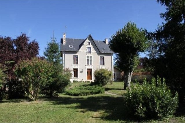 4 bedroom House For Sale: 86110 30 MIN...