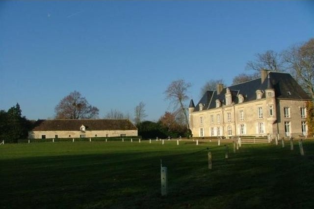 12 bedroom Castle For Sale: 72260 LE.. - 2