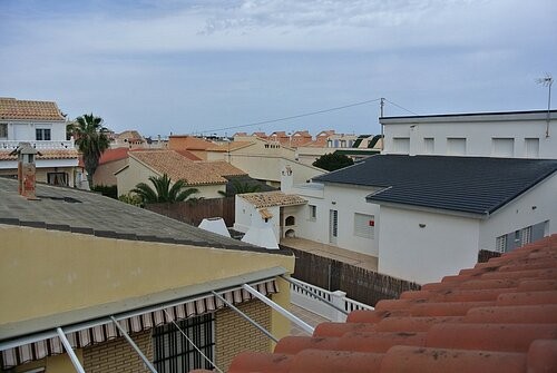 LA MATA TOWNHOUSE
