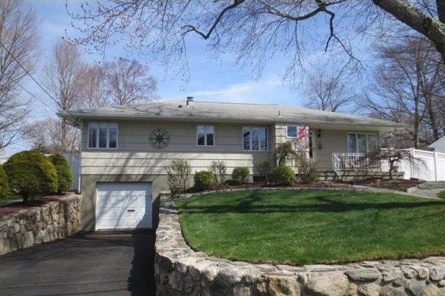 3 bedroom Residence For Sale: Cortlandt..