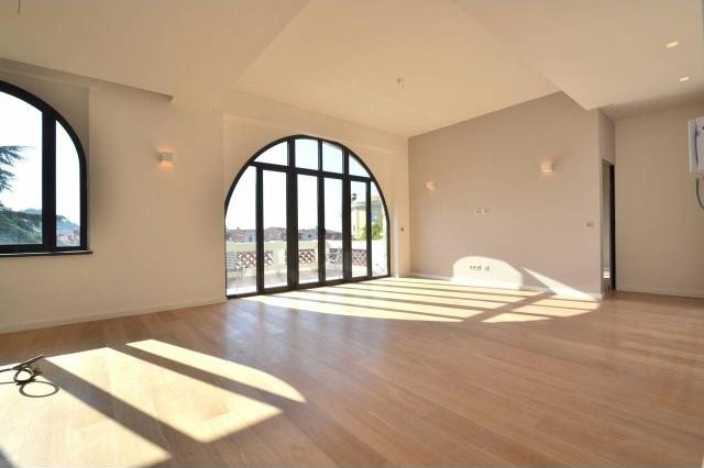 Dazzling luxury three bed in Cimiez