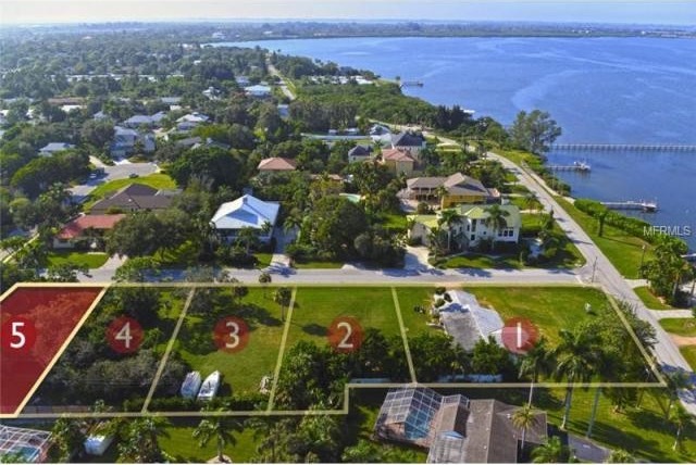 Land For Sale: 8106 17th W Ave..