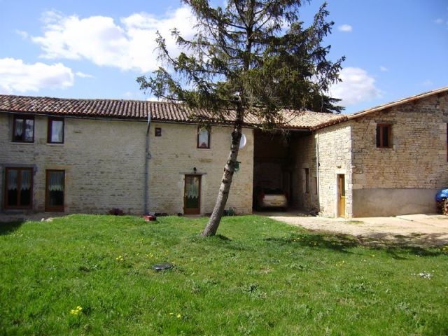 Renovated 4 Bed Stone Village House