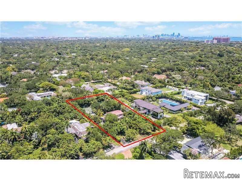 4 bedroom House For Sale: 4975 SW 82 St - 2
