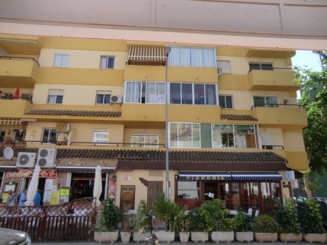 Edificio Apolo 3 2 bed/1 bathroom town..