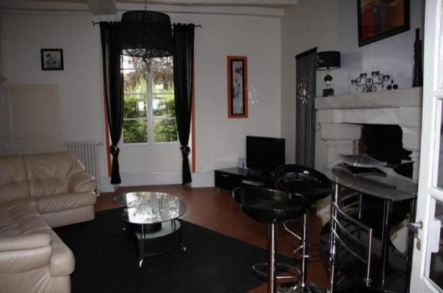 5 bedroom House For Sale: 86140 15 MIN.. - 2