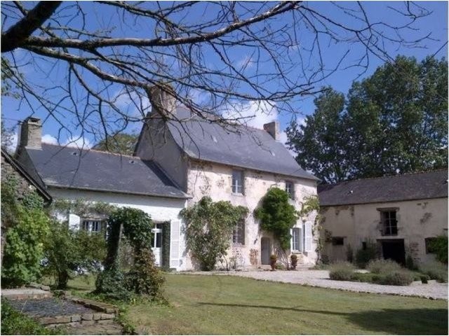 Balaze - House For Sale