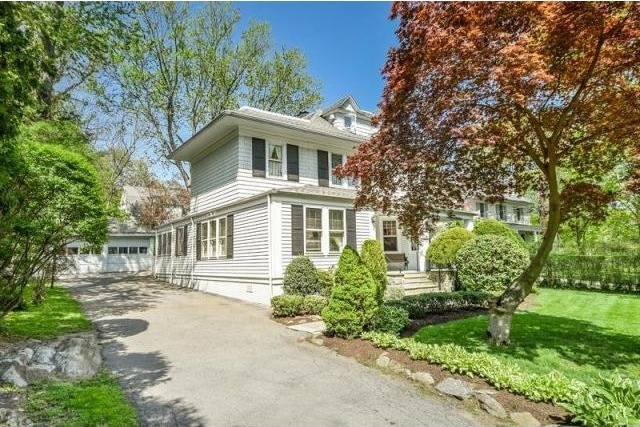 4 bedroom Residence For Sale: Rye, New.. - 2