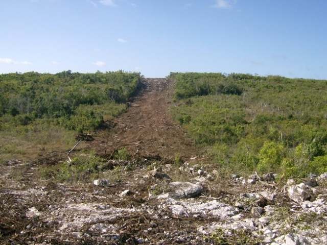 Singlefamilyvacant - This 4-acre lot.. - 2