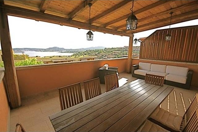 4 Bedrooms - Apartment - For Sale