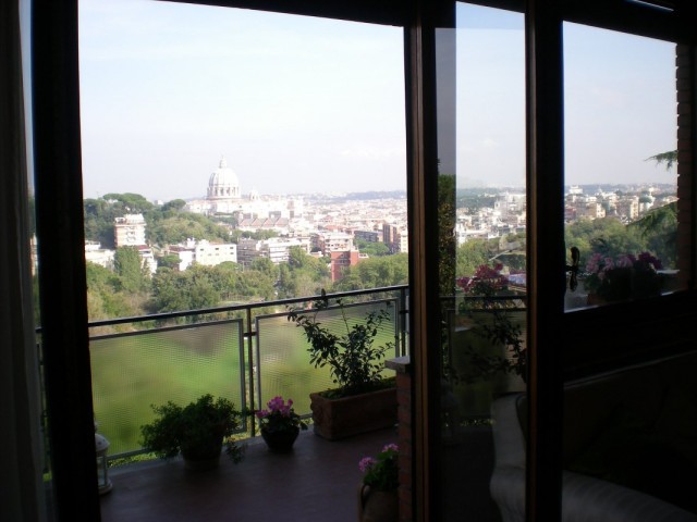 4 Bedrooms - Apartment - For Sale - 2