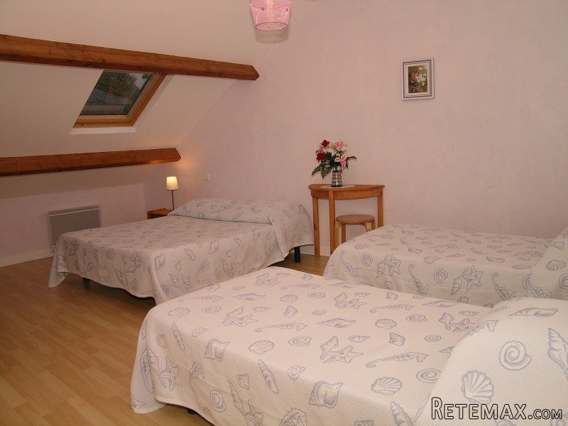 Gite Complex Set On 16 Hectares.. - 2
