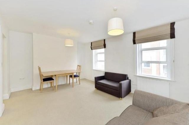2 Bedrooms - Property - London - For..