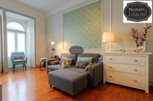 Refurbished 5+1 Bedroom Apartment in..