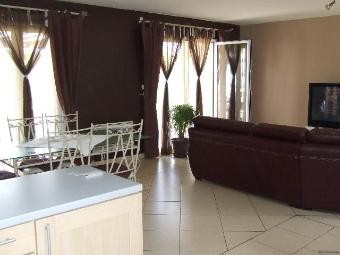 Very Cosy And Beautiful Bungalow In A.. - 2