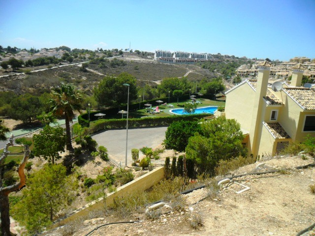 2 bedroom apartment on Campoamor Golf.. - 2