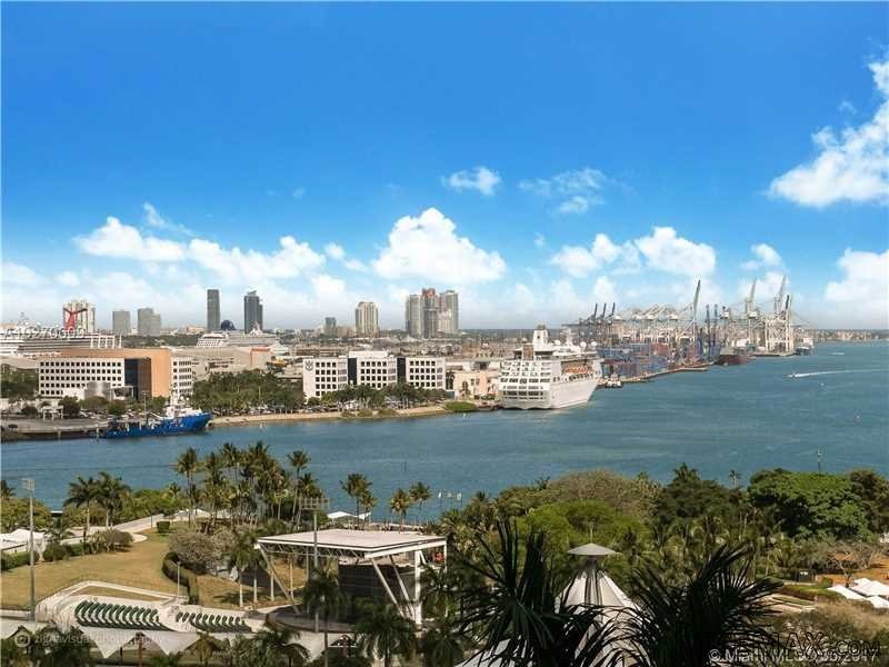 1 bedroom Flat For Sale: 253 NE 2 St #.. - 2