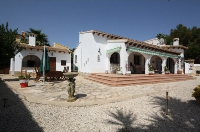 Villa for sale in Moraira