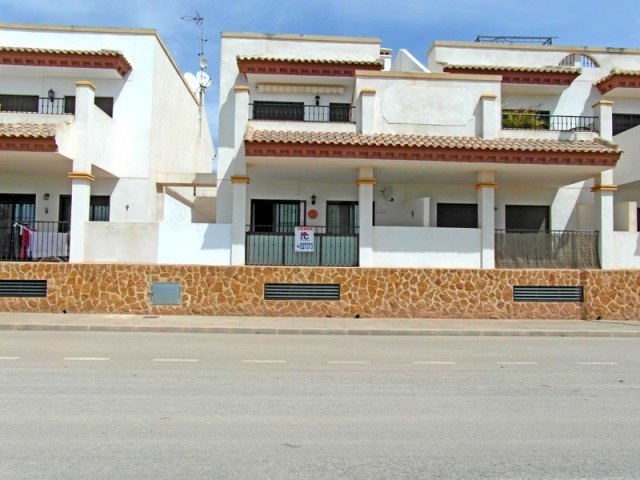 Ground floor apartment in village of La..
