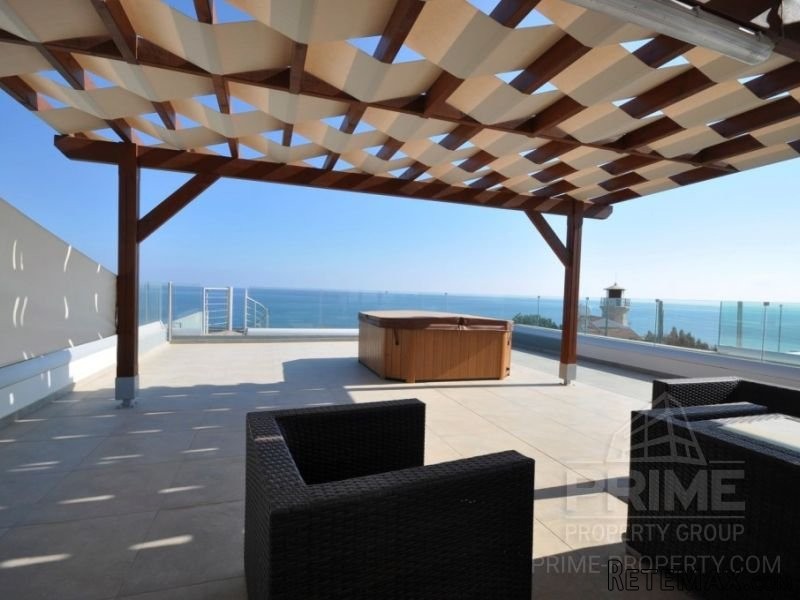 Apartment in Larnaca, Cyprus, for Sale..
