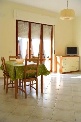 2 Bedrooms - Apartment - For Sale - 2