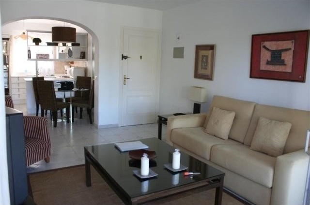 2 Bed Apartment for sale in Miraflores - 2