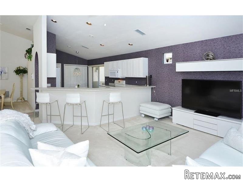 3 bedroom House For Sale: 320 Bermuda.. - 2
