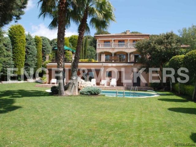 Villa On The Sea, Barcelona Coast