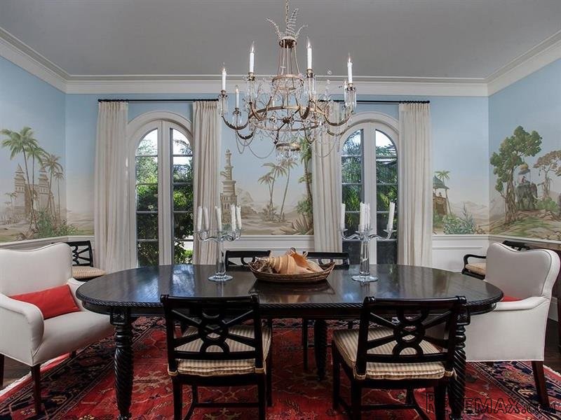 4 bedroom House For Sale: 709 Grove.. - 2
