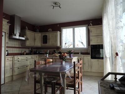 3 Bedrooms - House - Poitou-Charentes -.. - 2