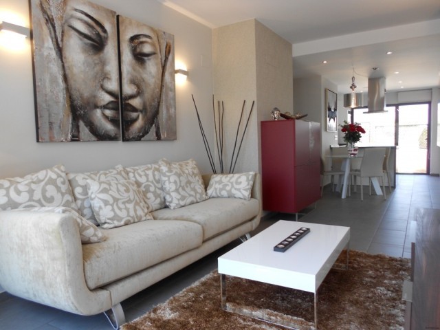 New 3 bedrooms apartment in La Finca..