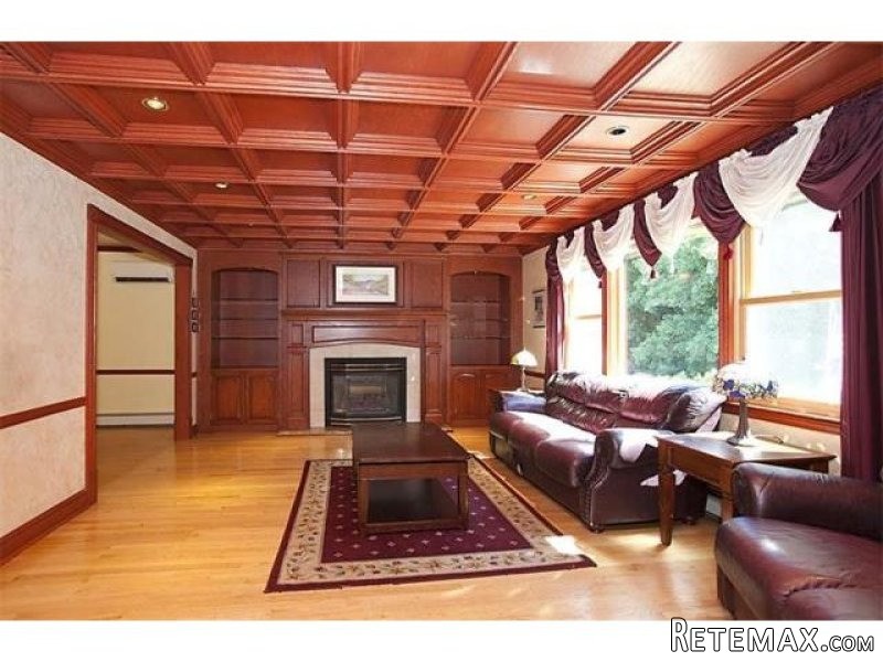 4 bedroom Residence For Sale: Yonkers.. - 2