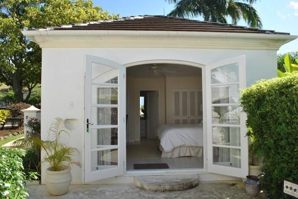 3 bedroom Property For Sale: Royal.. - 2
