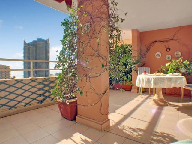 Very big 1 Bedroom 84m2 apartment..