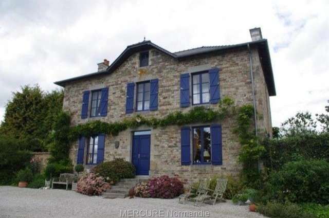 3 bedroom Character For Sale: 14350..
