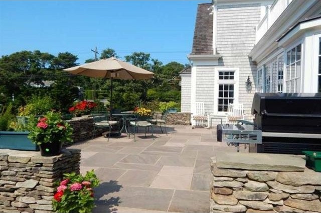3 bedroom Property For Sale: Hyannis.. - 2