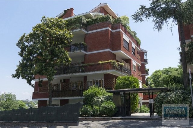 2 Bedrooms - Apartment - For Sale