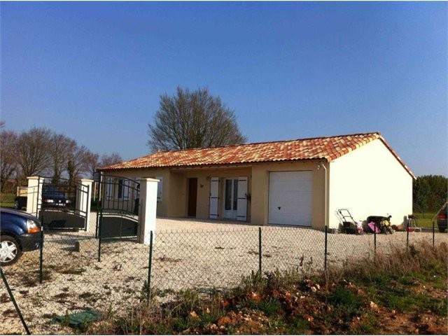 Detached 3 Bedroom Bungalow 2012 Built